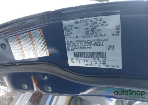 2004 Ford Explorer Nbx/Xlt z USA, uszkodzony, nr VIN 1FMZU73W64UC00511